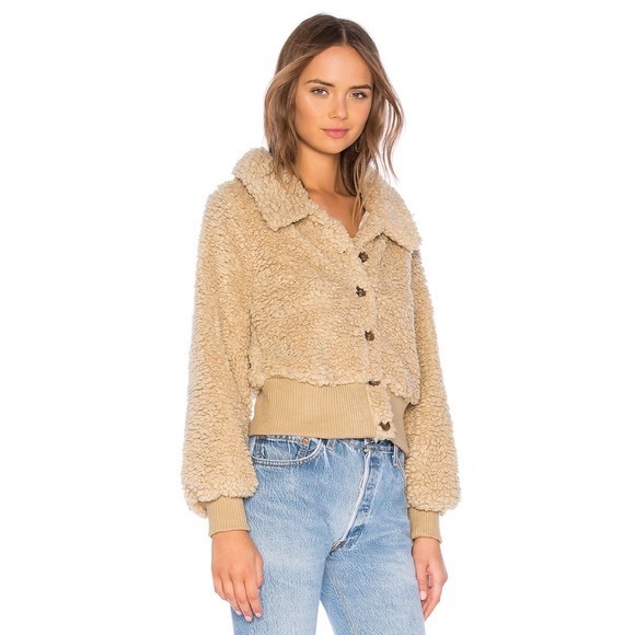 Bradlee Jacket in Beige | Tularosa - Picture 7 of 8